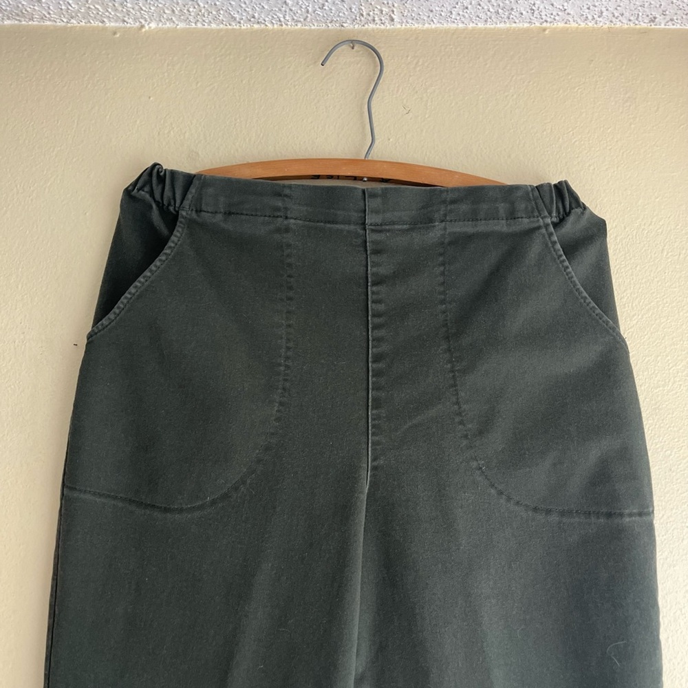 Pants - Picture 3 of 9